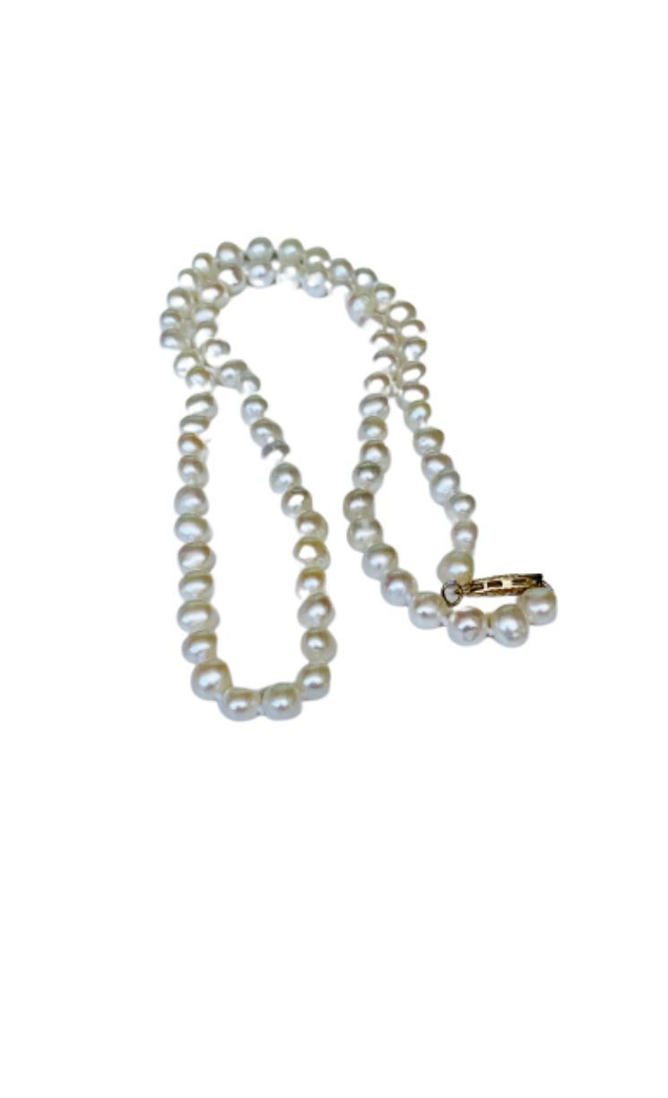 14k Gold Clasp Pearl Necklace