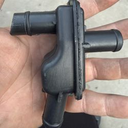 Infiniti Air Intake Resonator 