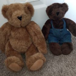 Set of two Vermont teddy bear company teddy bears