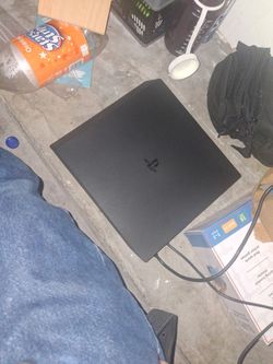 Playstation 4 Pro 1TB