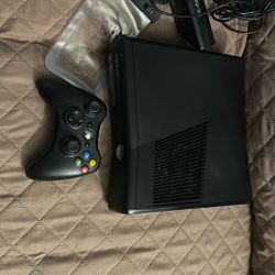 Xbox 360 500GB with Camera 