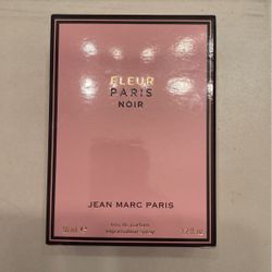 Fleur Paris Noir Perfume