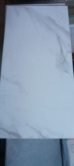 Tiles/ 105sqft/  $105