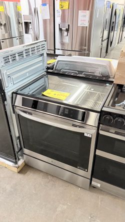 LG SIGNATURE STAINLESS STEEL ELECTRIC RANGE