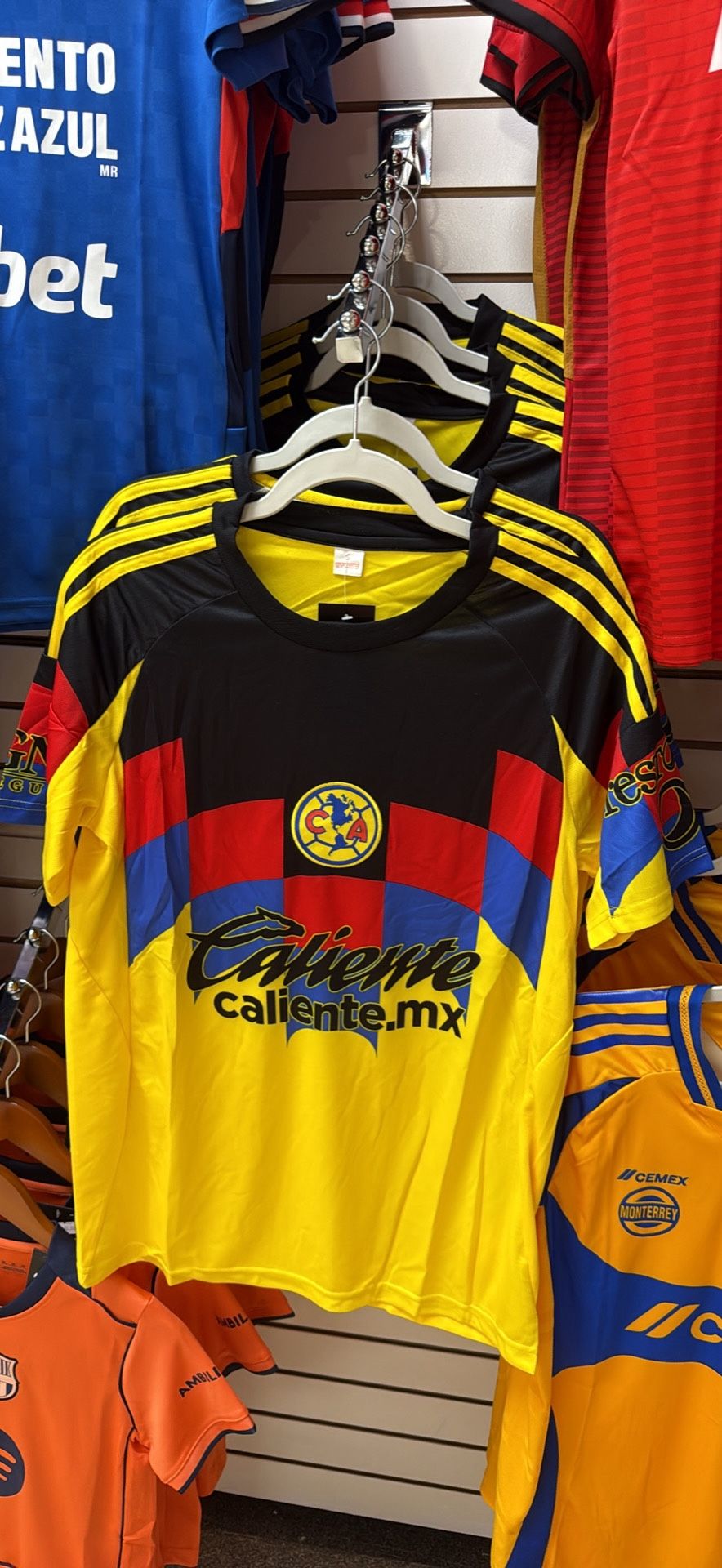 América Jerseys/ Uniforms And Accesories ⚽️🧤🧤