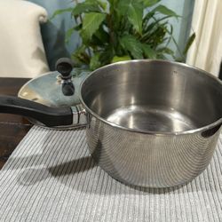 Farberware 1 Quart & 2 Quart Pots