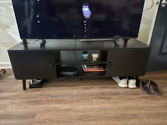 Tv stand