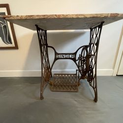 Singer Sewing Table 