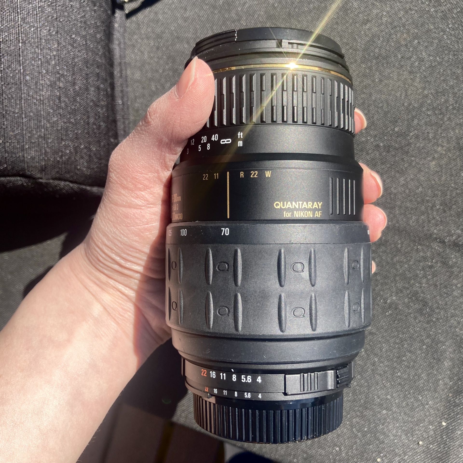Quantaray LDO macro 70-300mm f4-5.6 Camera Lens for Nikon AF