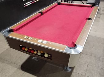 7 Foot Pool Table