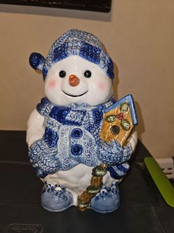 Ceramic Snowman Cookie Jar