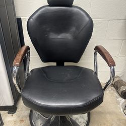 Barber/makeup Chair 