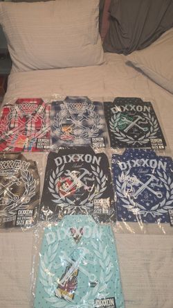 Selling a lot of dixxon flannels/bamboos. Most new/like new.