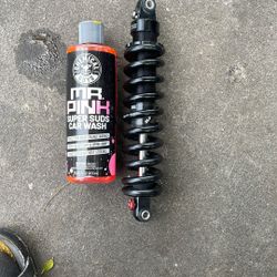 Súper 73 Suspensión DnM ???