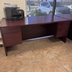 WOOD OFFICE DESK STURDY & STRONG