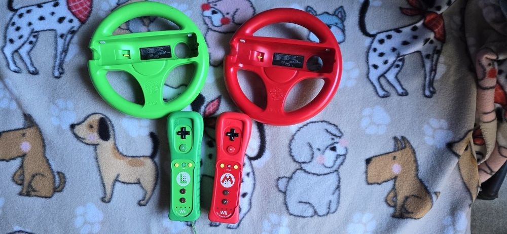 Nintendo Wii Mario And Luigi Wheel Controller