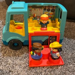 Little People Food Truck & 3 Figures