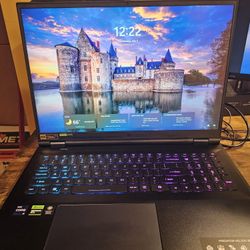 PREDATOR HELIOS 18 GAMING LAPTOP