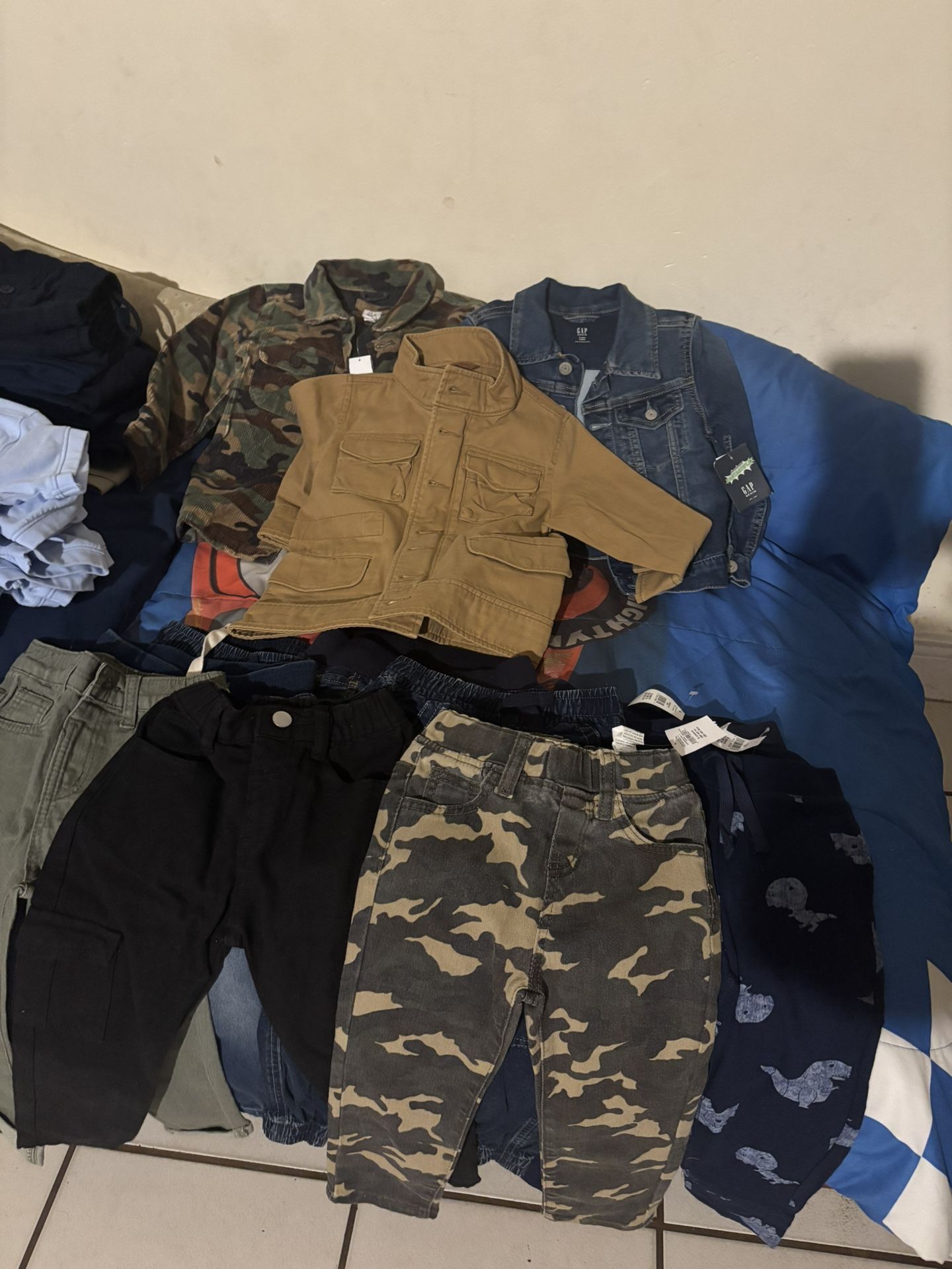 Gap NEW