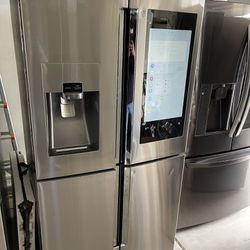 Refrigerator Samsung Family Hub 4 Door Flex Stainless Steel