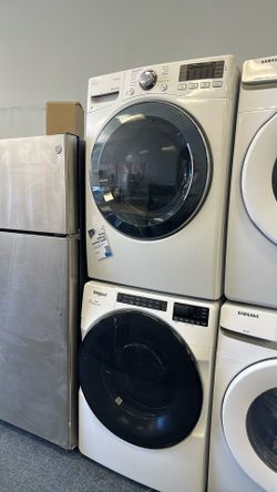 Front load washer and dryer set