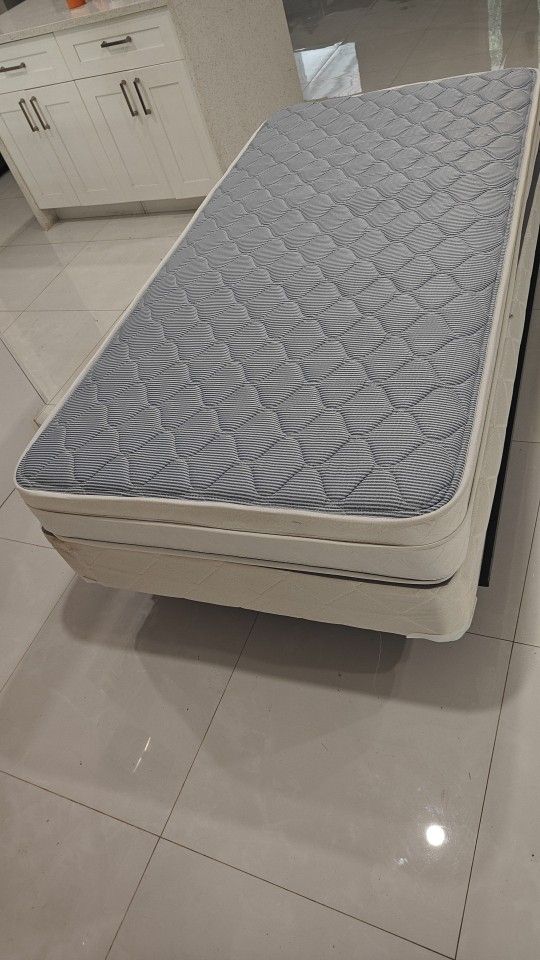 box spring + mattress