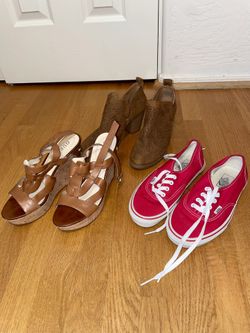 Women’s Shoes (Size 7) & Clothes (Size S)