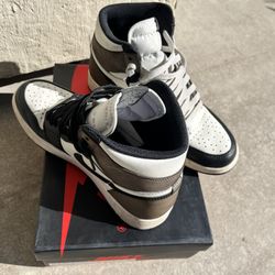 Jordan 1 Mocha 
