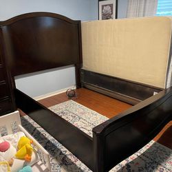 Queen Size Bed/ Box Spring/ Mattress/ Dresser