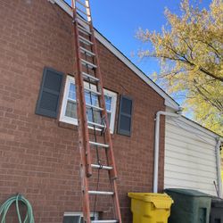 Ladder 28 ft