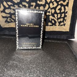 Marc Jacob’s Woman’s Perfume 