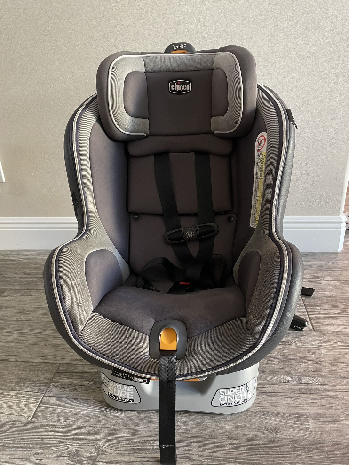 Chicco NextFit Zip Convertible Infant Baby Child Car Seat 