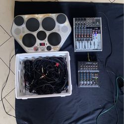 Studio Beat Mixer, With Drums Maker And All The Plugging Cables 