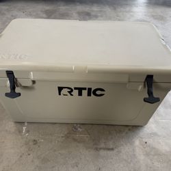 RTIC 65 Hard Cooler Ice Chest