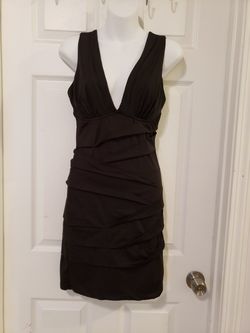 Junior's Dress Size Medium