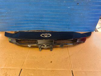 Camry 2025 2026 grill
