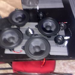 2003 BMW Speakers 