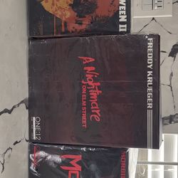 Mezco Lot Of 3 Figures Michael Myers Freddy Krueger Morbius