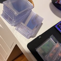 Magnetic Trading Card Holders 
