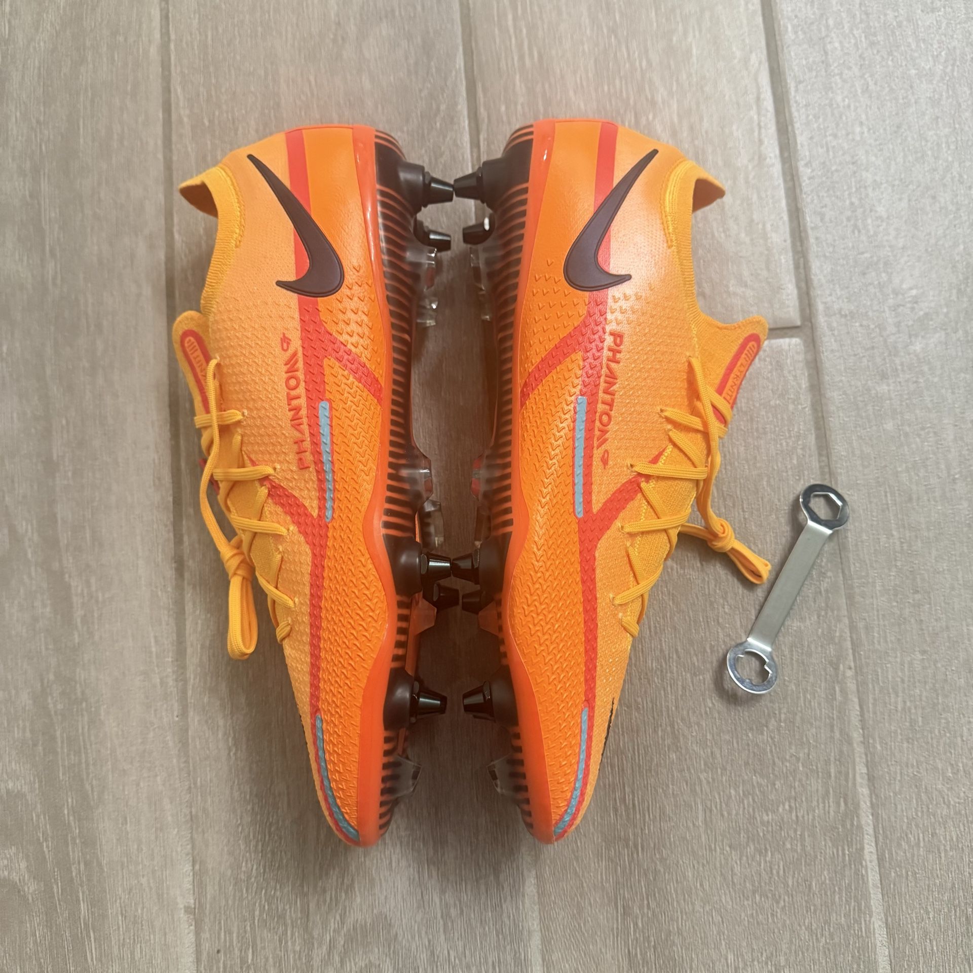 Nike Phantom GT2 Elite SG-Pro AC Soccer Cleats