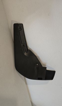 2017 - 2025 HONDA RIDGELINE FRONT RIGHT SIDE MUD FLAP SPLASH SHIELD OEM