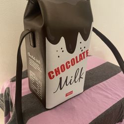 Chocolate Milk crossbody bag 