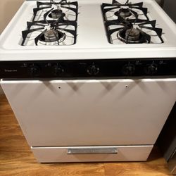 Magic Chef Stove
