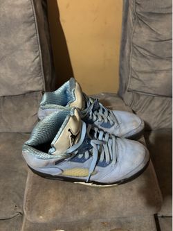 Jordan 5 Retro UNC University