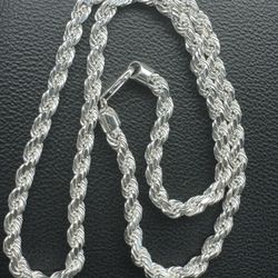 ✨ 37g Solid Sterling Silver Diamond-Cut Rope Chain – 22” ✨