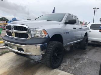 2014 Dodge Ram 1500 express quad cab Lifted