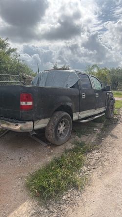 Ford 2004 1800