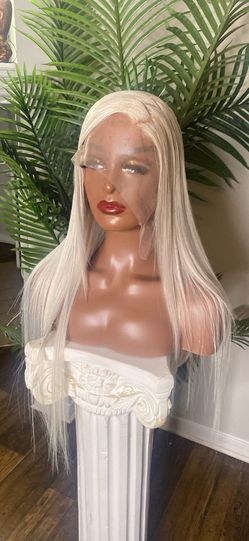 30 inch frontal blonde wig