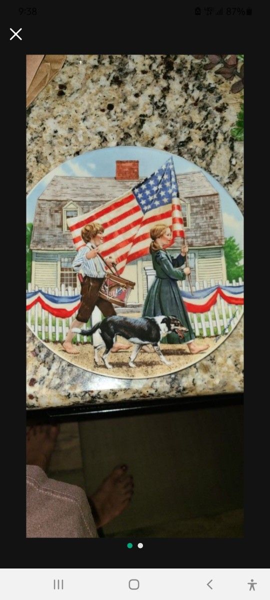 Bicentennial collectors plate paperwork included