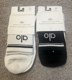 Alo Yoga Unisex Half Crew Socks Size Medium 